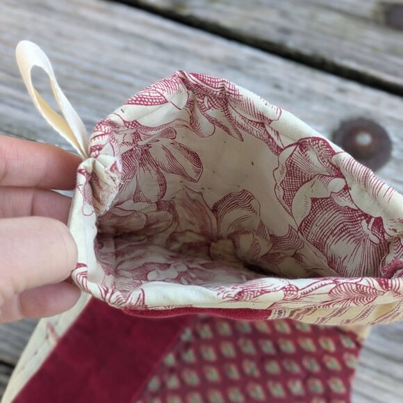 Christmas Stocking Burgundy Patch - Picture 5 of 7